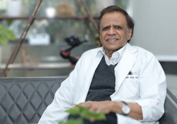 Doctor Atul Kumar, best eye specialist in delhi