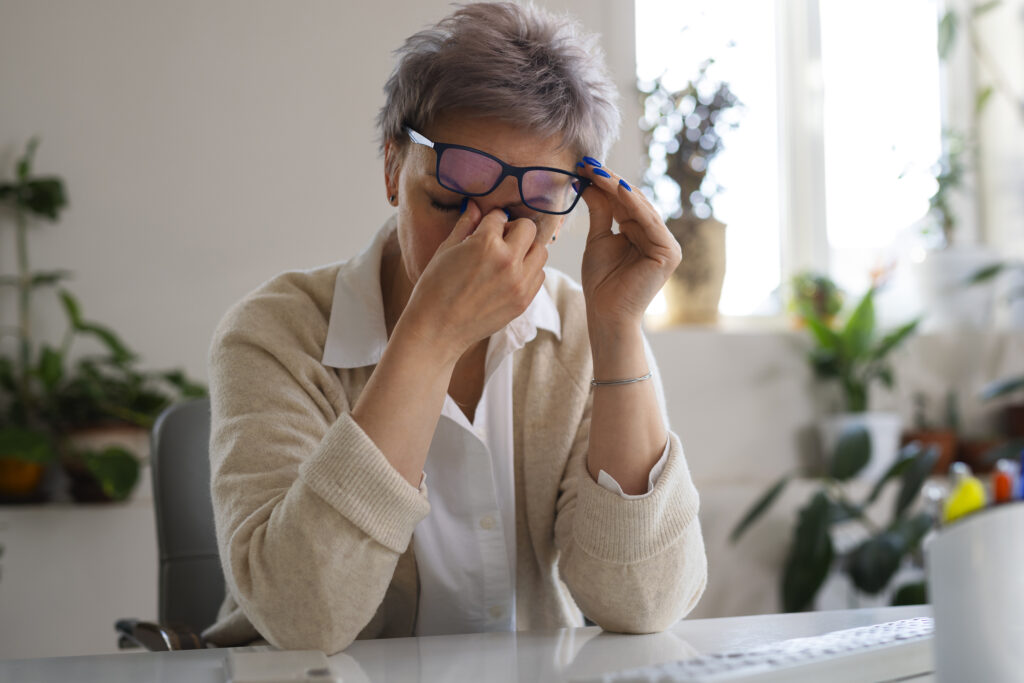 Monsoon eye care tips